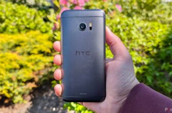 My favourite retro HTC cellphone marks the tip of an period