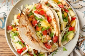Pineapple Rooster Tacos – Barefeet within the Kitchen
