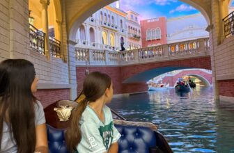 what to do in Vegas with tweens and teenagers